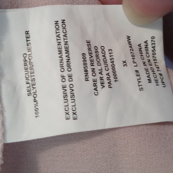 Gibson Latimer Plus Size Tunic - Picture 6 of 7